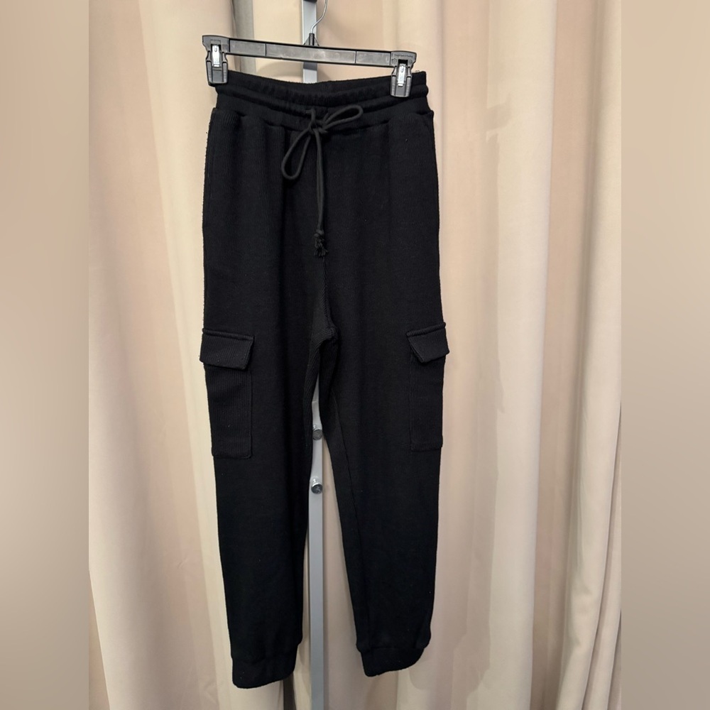 Choosy knit cargo pants NWOT